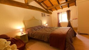 5 bedrooms, iron/ironing board, travel crib, free WiFi - Great cottage in Door CHOLET and close to Puy du Fou (Trémentines)