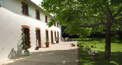 Great cottage in Door CHOLET and close to Puy du Fou