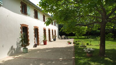 Great cottage in Door CHOLET and close to Puy du Fou