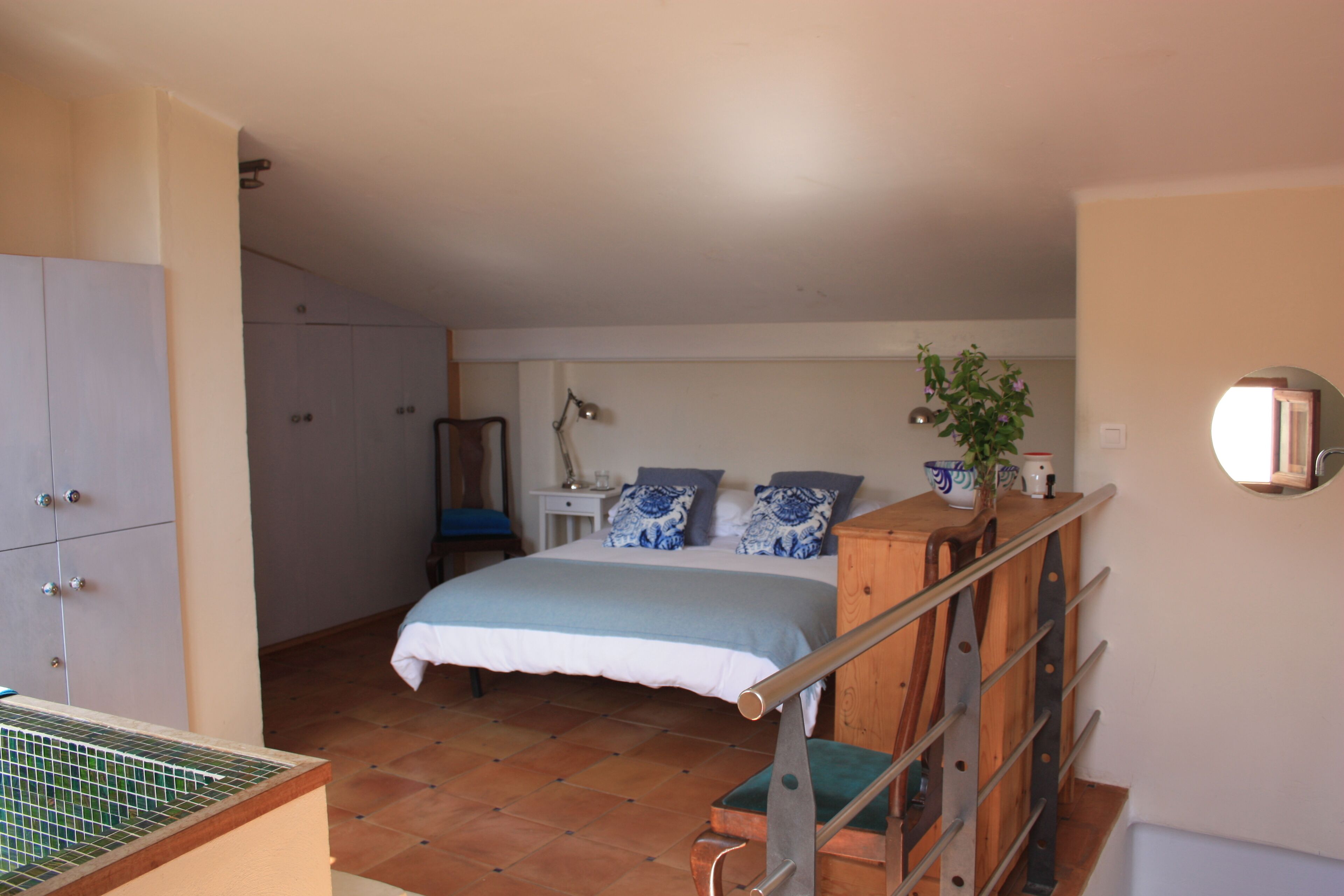 2 slaapkamers, een strijkplank/strijkijzer, wifi, beddengoed