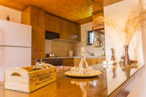 Fridge, microwave, oven, stovetop - LITHARI stone house in the village Kampoi (00000009764) (CHANIA)