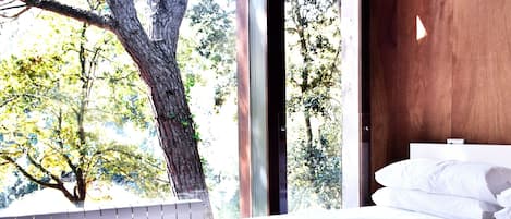 4 chambres, fer et planche à repasser, lit parapluie, Wi-Fi gratuit