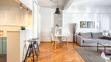 TV connectée, Netflix, livres, services de streaming