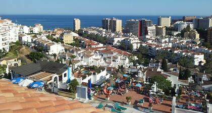Luxury Penthouse Sea View, 185 m2 and 140 m2 of terrace, 2 bedrooms + 3 bathrooms