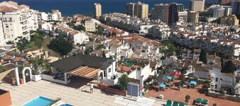 Luxury Penthouse Sea View, 185 m2 and 140 m2 of terrace, 2 bedrooms + 3 bathrooms