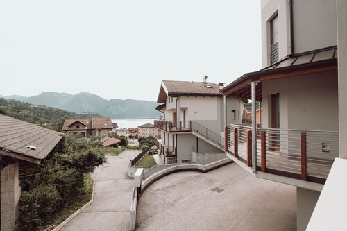 Wohnung einen Steinwurf vom See entfernt