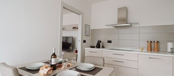 Apartment a stone's throw from the lake