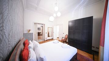 4 chambres, bureau, fer et planche à repasser, Wi-Fi gratuit