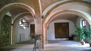 Interior - Farmhouse in old mill nestled in the beautiful Chianti hills (Monteriggioni)