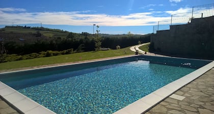 House with private pool in Piedmont Unesco Langhe and Monferrato