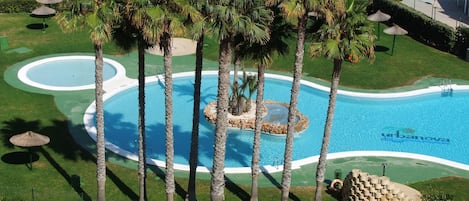 Piscine extérieure