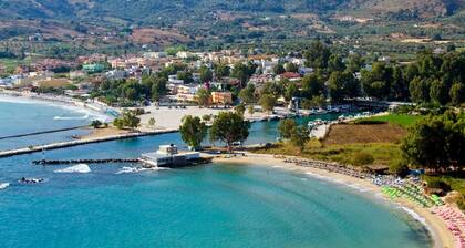 âïž Astrostudio 1 âïž Appartement avec balcon isolĂ©. Vue sur la mer et la montagne
