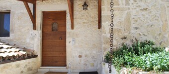 Stone House Majella Park