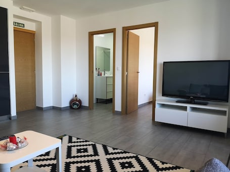 TV. Barrañan beach apartments, Apartment 23