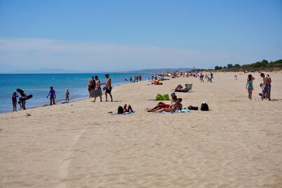 En los terrenos del antiguo castillo, donde lo viejo se encuentra con lo nuevo