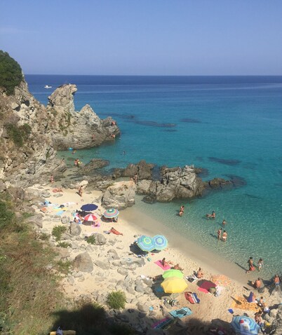 STUNNING  SUNSETS-Zambrone/ Tropea -A/C-WIFI-SEA VIEW- Private - Villa Querencia