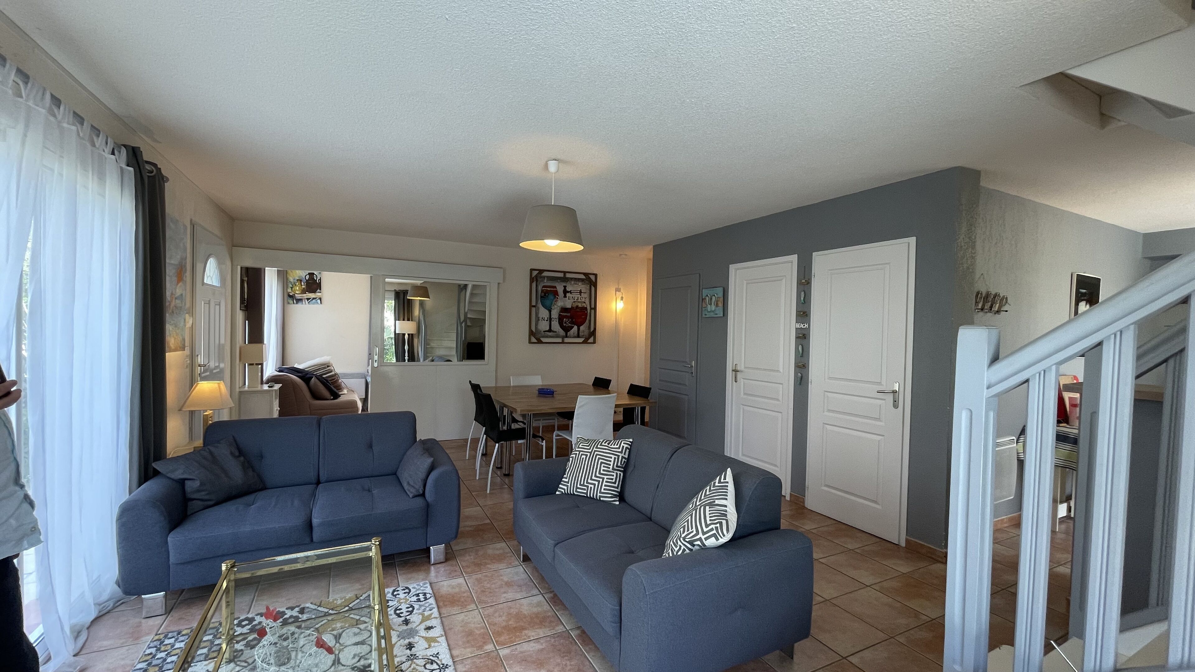 Televisio, DVD-soitin, stereot