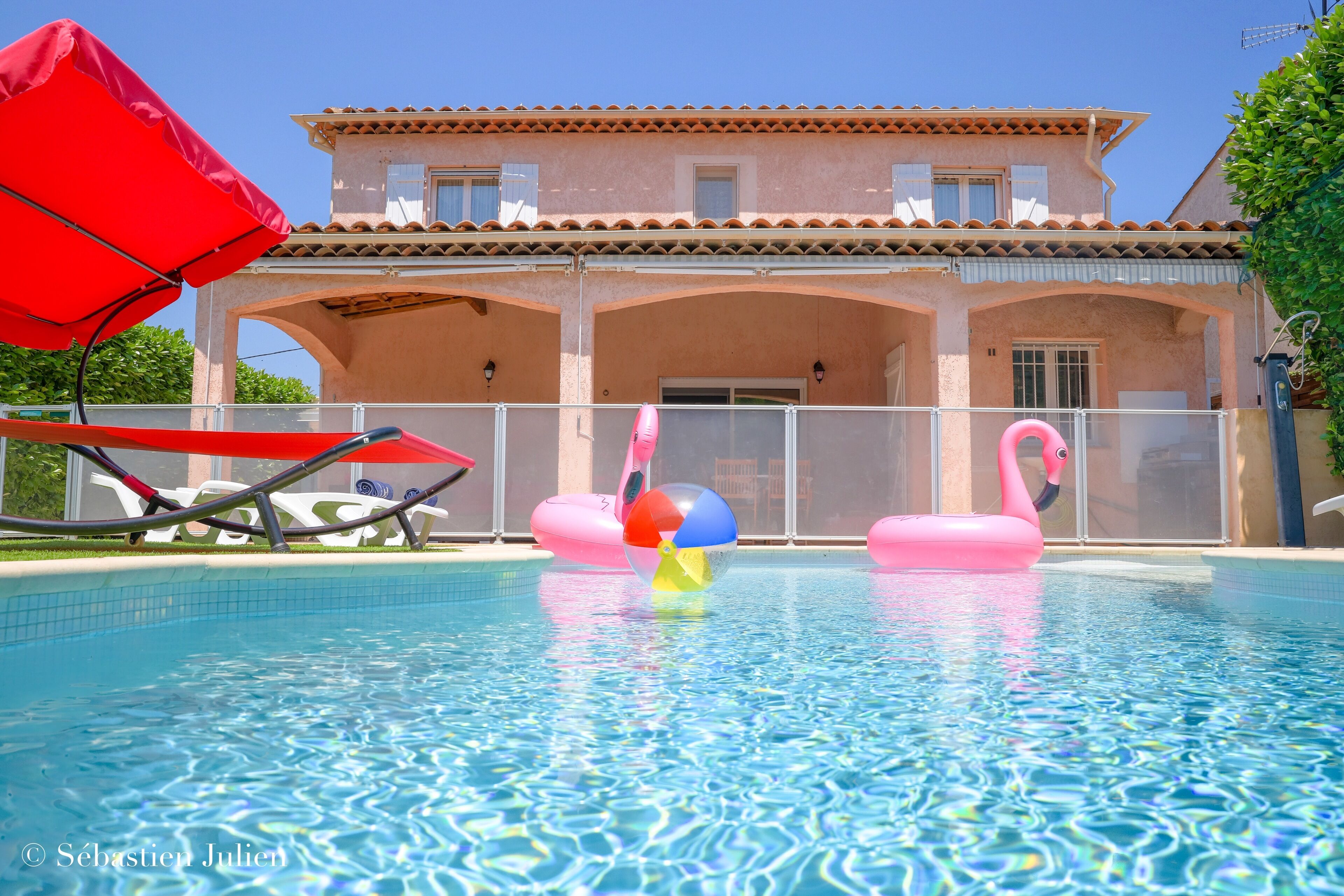 Alberca al aire libre 