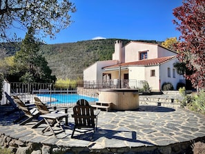 Piscine extérieure, piscine chauffée