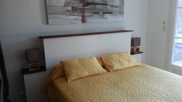4 dormitorios, tabla de planchar con plancha, wifi gratis y ropa de cama