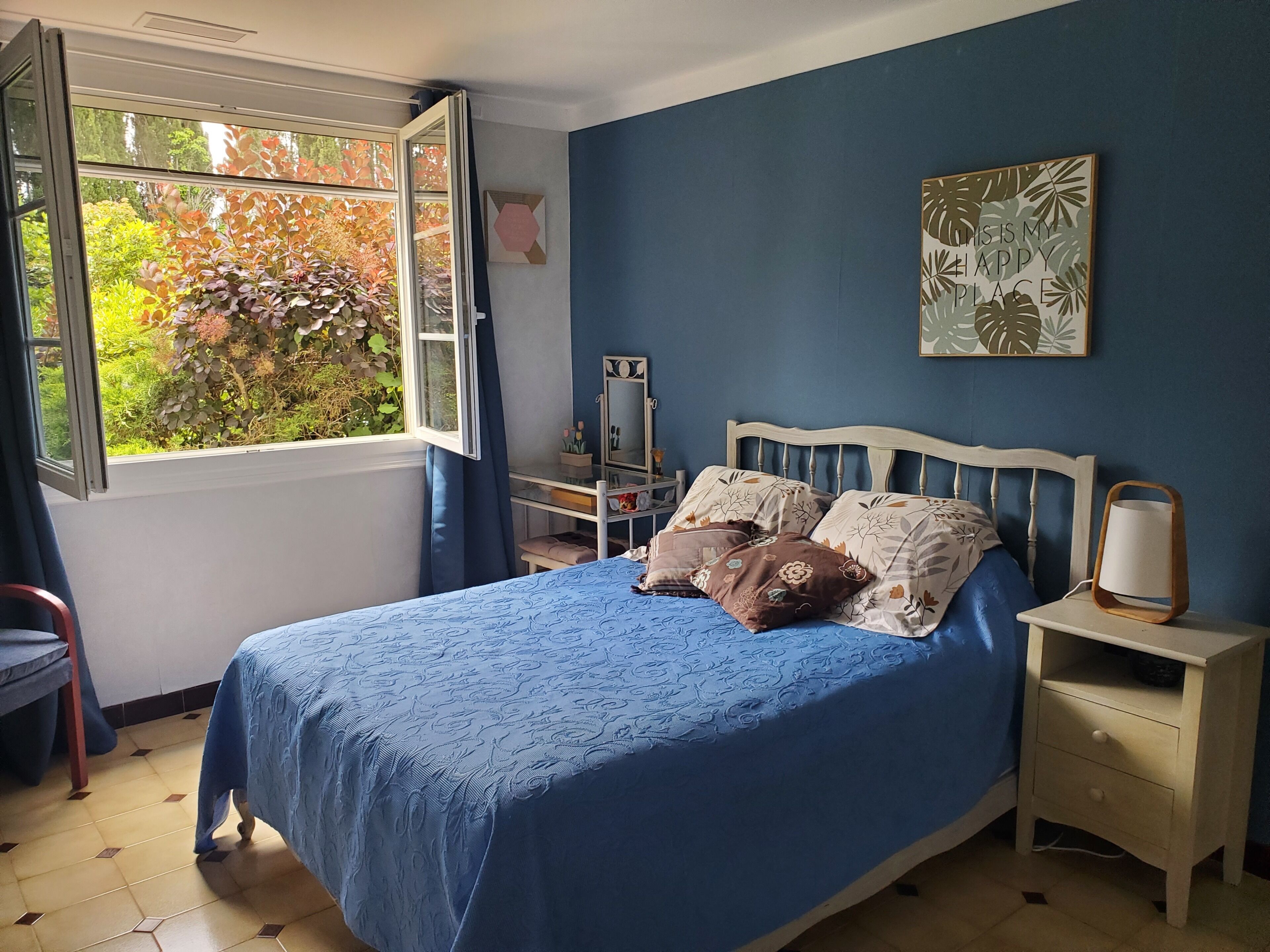 4 chambres, fer et planche à repasser, Wi-Fi gratuit, draps fournis