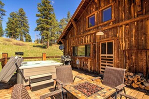 Terrace/patio - Beautiful Timber Frame Canyon with Spring Creek Canyon views! (Rapid City)
