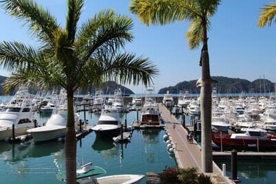 Los Sueños Resort Condo Del Mar Luxury 3BR Condo with Access to the Beach Club