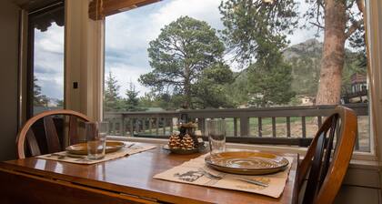 Cozy 2-Cabin Retreat Near RMNP - Estes Park License #3051