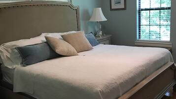 3 habitaciones, tabla de planchar con plancha y wifi gratis