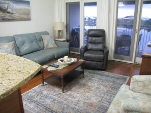 Smart TV, DVD player