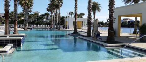 室外泳池、暖水池