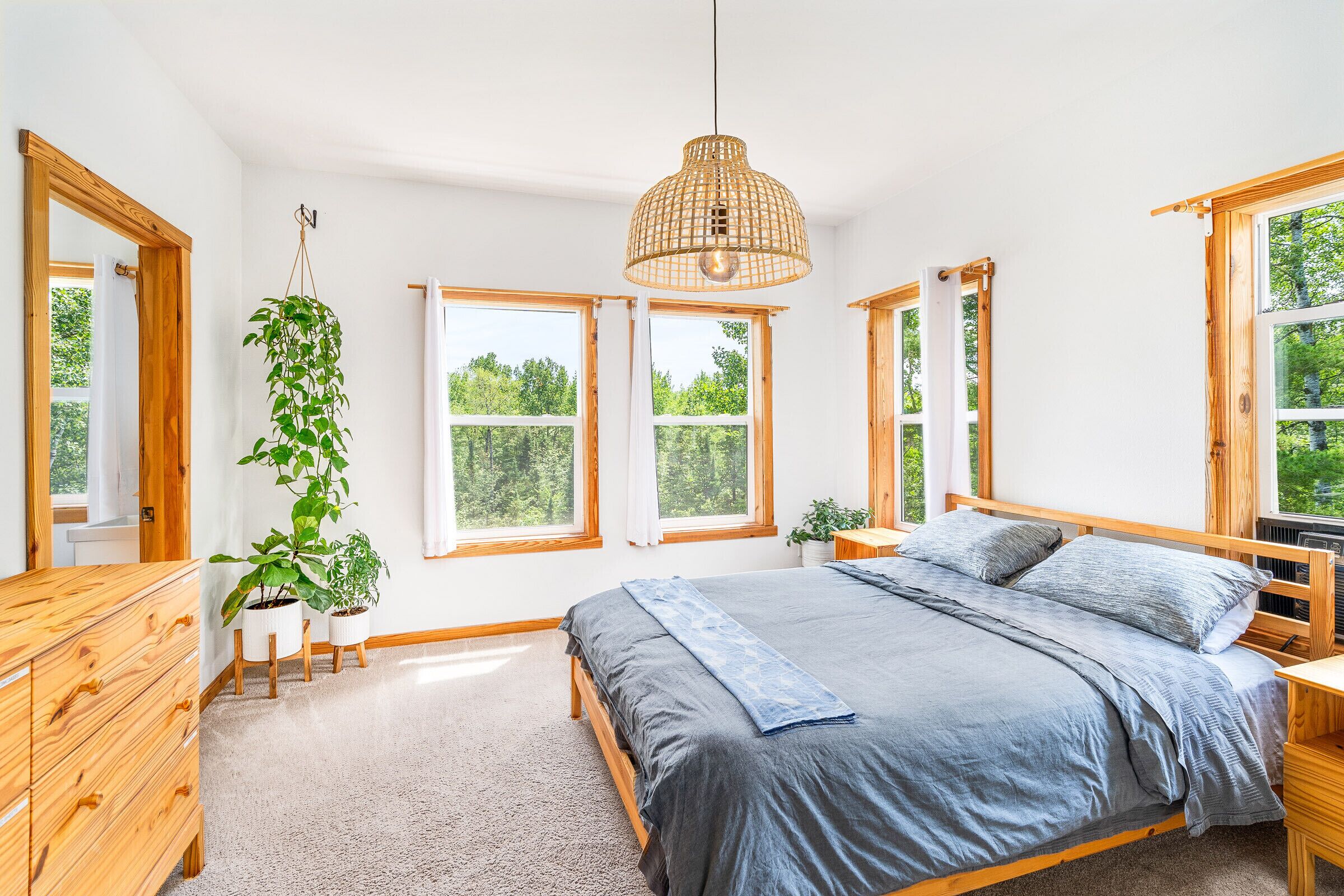 3 bedrooms, free WiFi, bed sheets