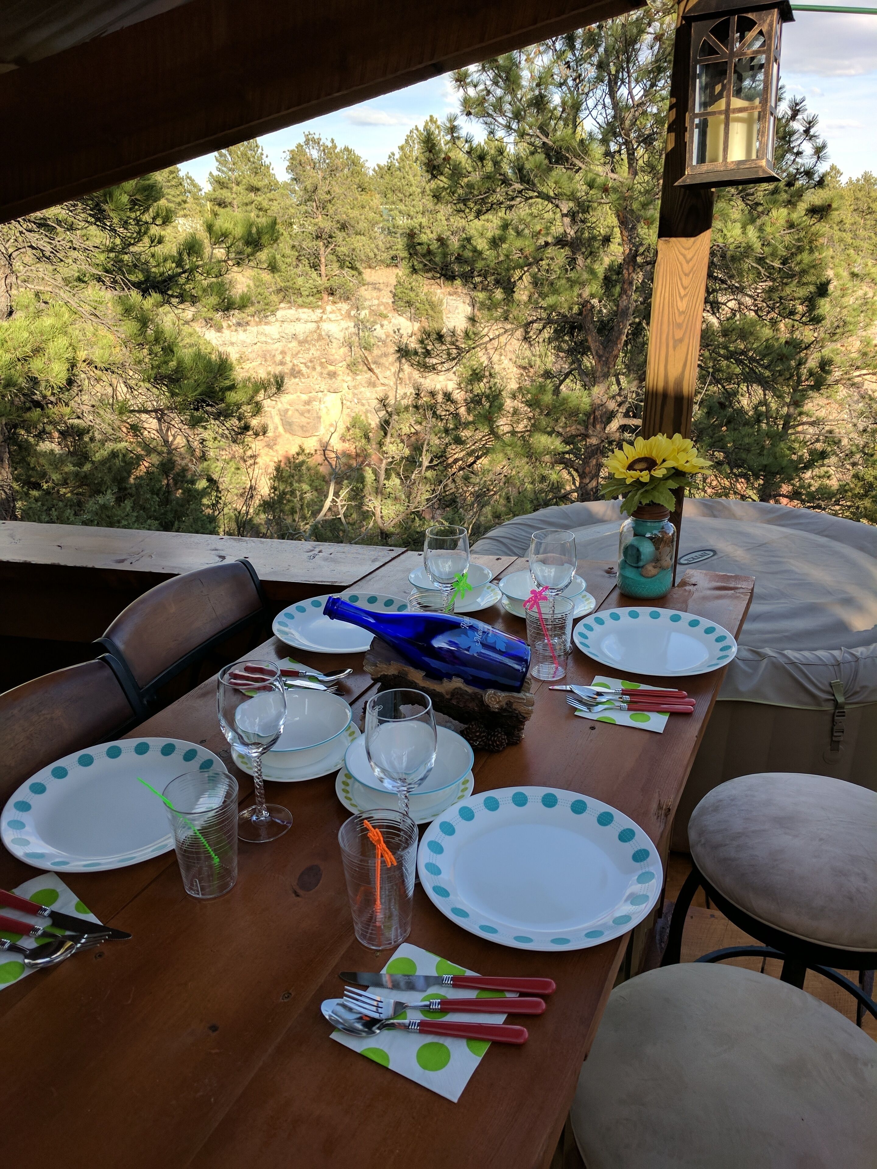Outdoor dining
