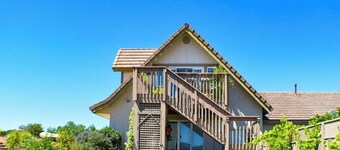 San Diego Country Barndominium, Mountain Views, Spa, Deck, & More.