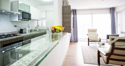 Luxe 2bdrm Ă Miraflores - UP2, A / C, fenĂȘtres insonorisĂ©es, piscine, barbecue