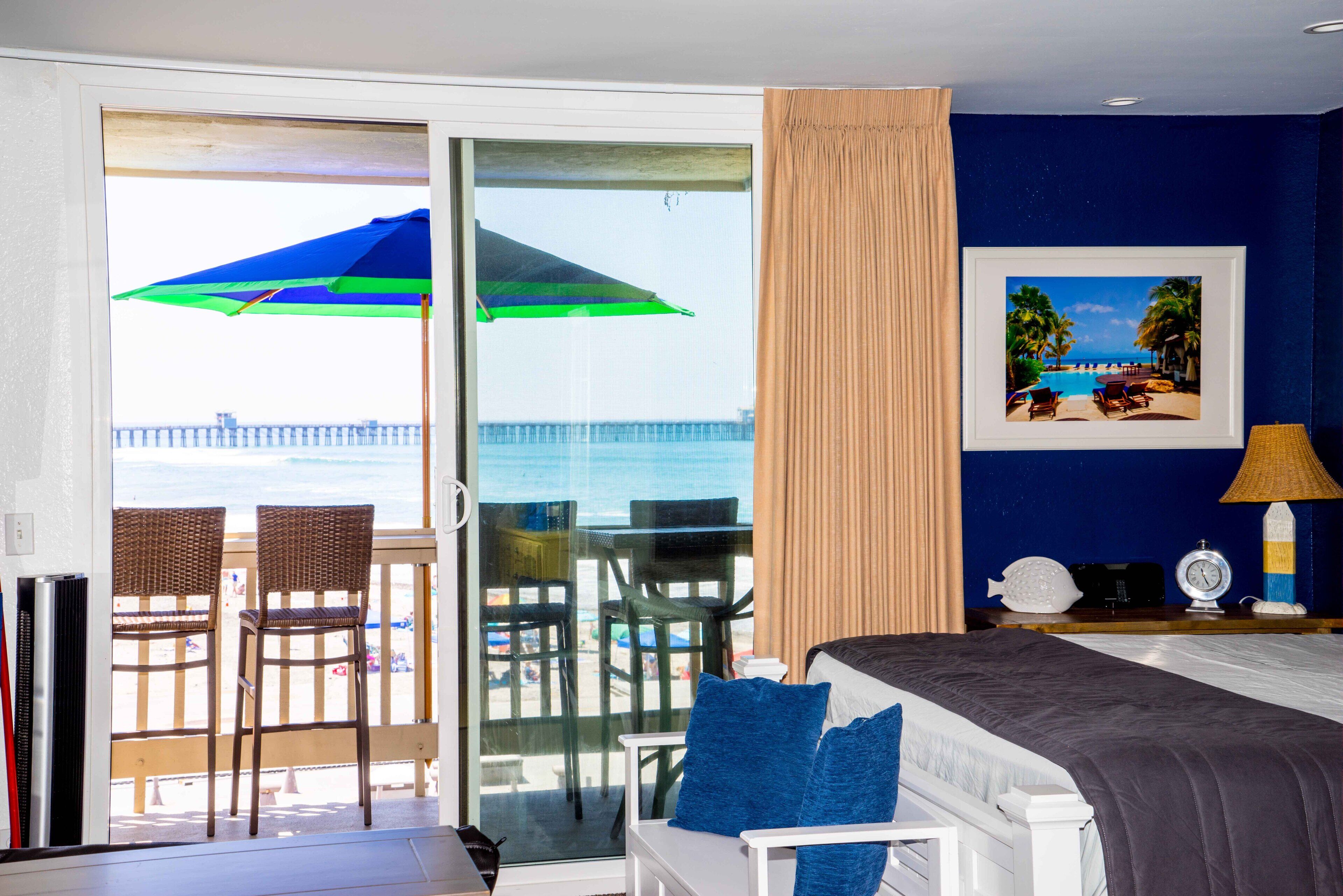 Iron/ironing board, WiFi, bed sheets, wheelchair access