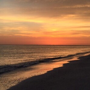 Beach nearby, sun-loungers - St. Pete Beach~Upham Beach Preserve~Gulf Winds Condominium  (St Pete Beach)