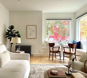 Smart TV, fireplace, video game console, table football