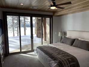 6 habitaciones, tabla de planchar con plancha, wifi y ropa de cama