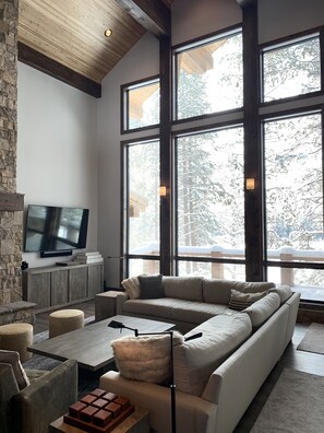 Smart TV, fireplace, DVD player, foosball