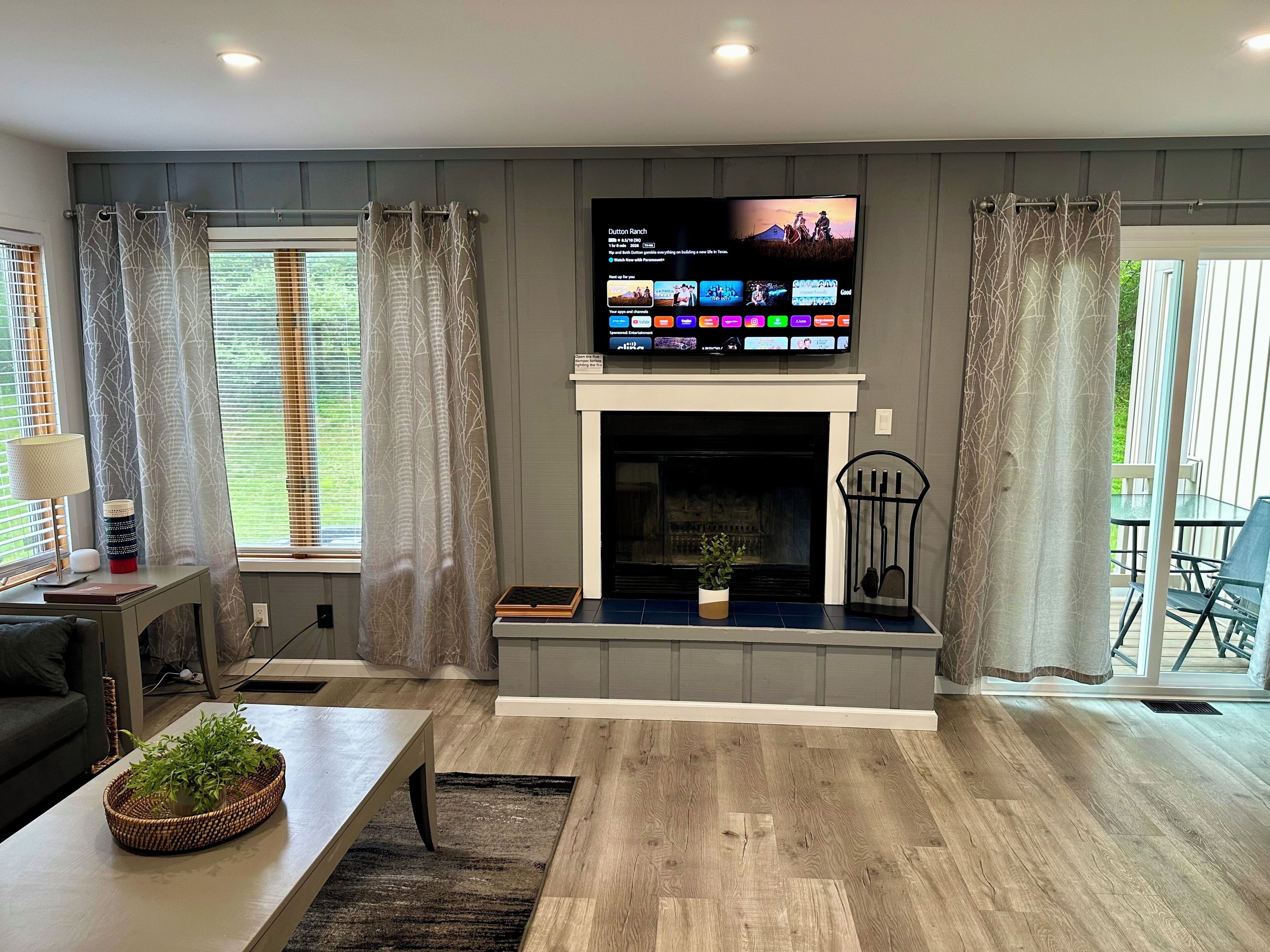 Smart TV, fireplace, DVD player, music library
