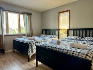 Desk, iron/ironing board, WiFi (free), bed sheets