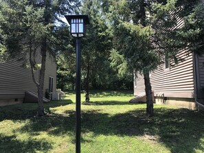 Property grounds - Mountain Air - Hiking, Biking & River; 15 min walk Shawnee Mt. Ski Area (East Stroudsburg)