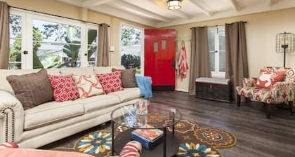 Green Beach House 500' to the Waves- Electric Vehicle Charger!