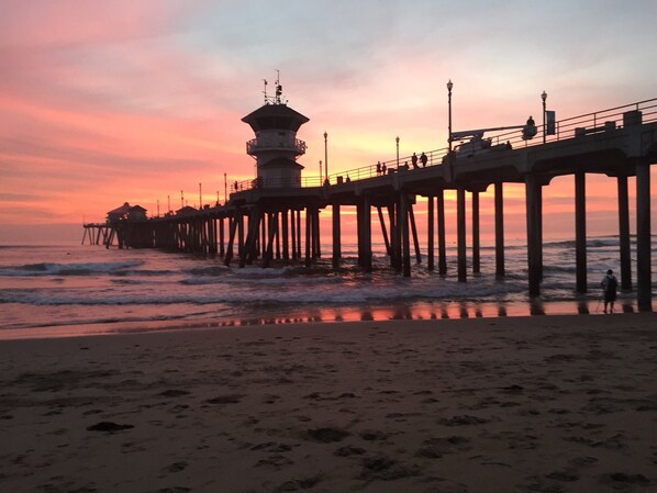 In Strandnähe, Liegestühle, Strandtücher
