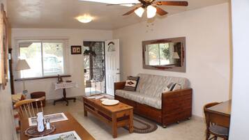 TV, fireplace, DVD player