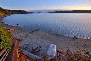 On the beach, beach towels