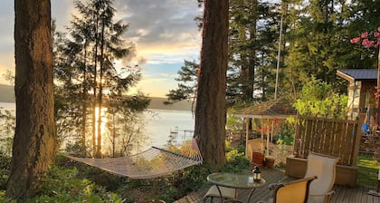 Charming Waterfront Cottage-NO CLEANING FEE-Water, Mountain & Sunset View