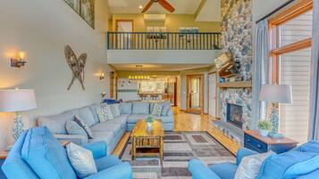 Tv, eldstad, Netflix och Hulu