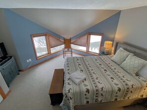 5 bedrooms, WiFi, bed sheets